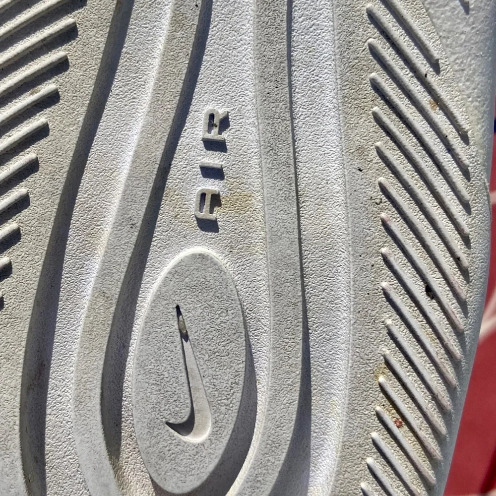 Nike Air Max: Women's White, Cobalt Blue, Coral- AA2168-101 Women- U.S.(8) - Picture 8 of 9